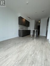 576 Front St W in Toronto, ON - Building Photo - Building Photo