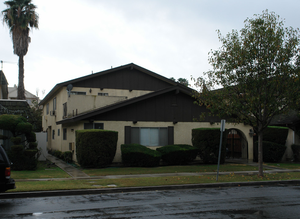 3822 Howard Ave in Los Alamitos, CA - Building Photo