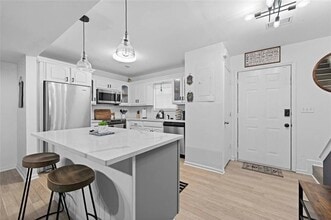 6003 Pat Mell Pl SE in Smyrna, GA - Building Photo - Building Photo