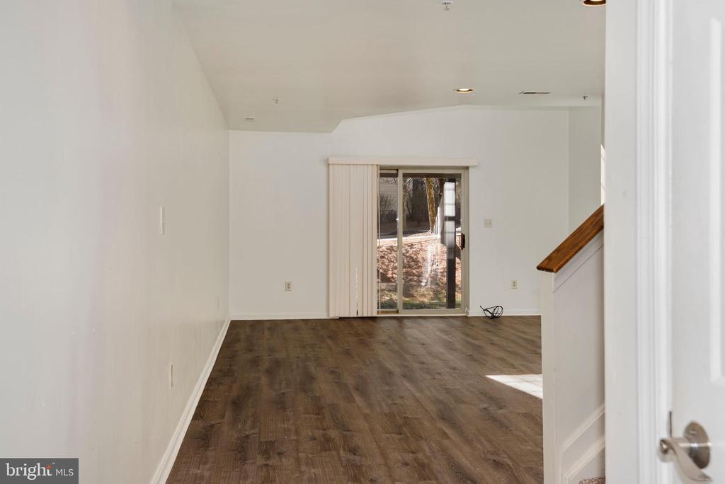 43 Bank Spring Ct in Owings Mills, MD - Building Photo