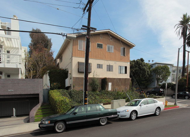 310-307 Marine St in Santa Monica, CA - Building Photo - Building Photo