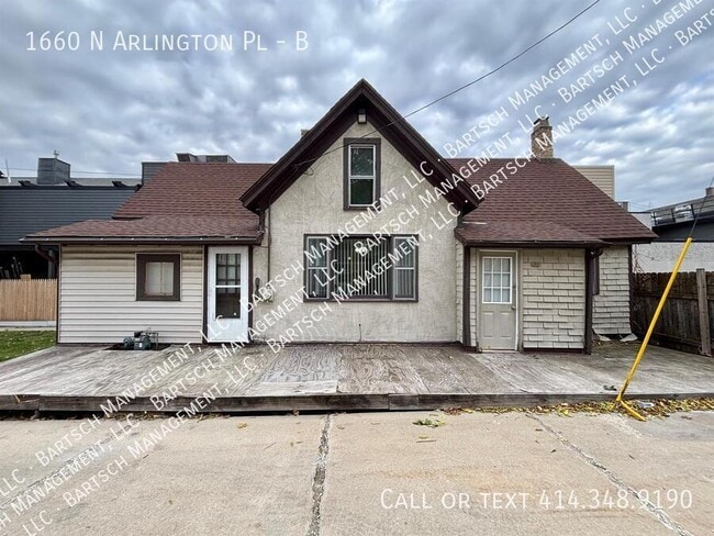 property at 1660 N Arlington Pl