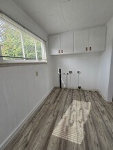 1818 W 5th St in Port Angeles, WA - Building Photo - Building Photo