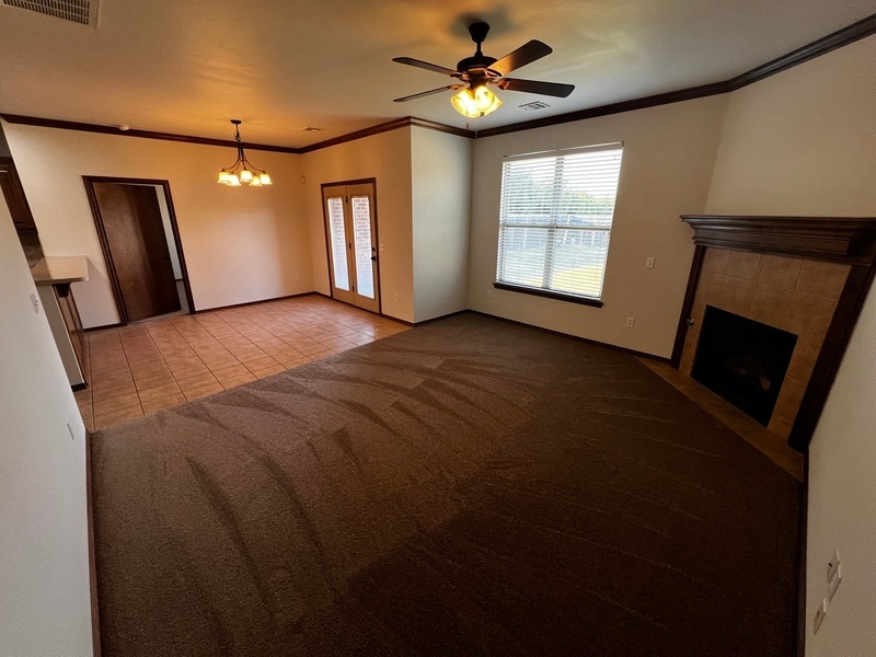 11415 NW 121st Pl in Yukon, OK - Building Photo