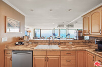 20456 Pacific Coast Hwy in Malibu, CA - Building Photo - Building Photo