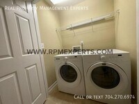 10076 Treeside Ln photo'