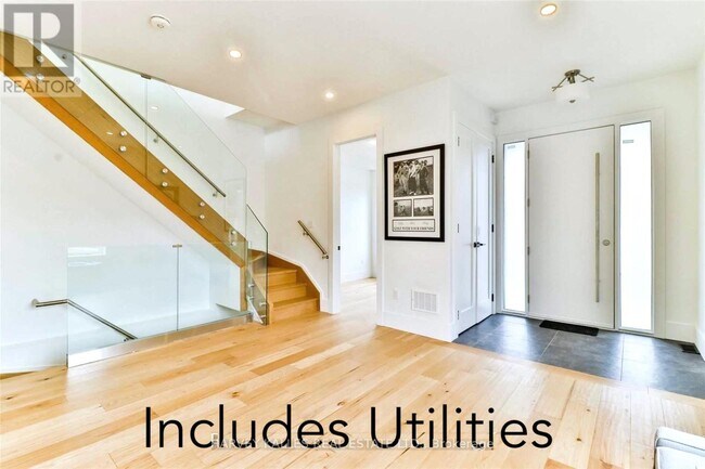 235 Lambton Ave in Toronto, ON - Building Photo - Building Photo