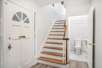 138 N Howard Ct, Unit 128 in Gary, IN - Building Photo - Building Photo