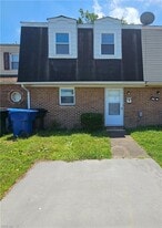 5643 Dodington Ct in Virginia Beach, VA - Building Photo