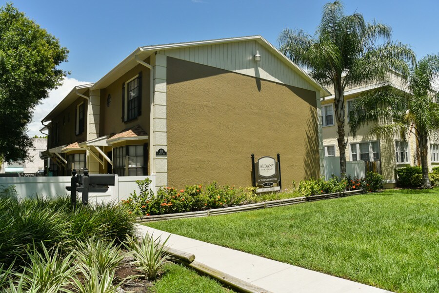 Albany Townhomes Tampa, FL Apartments For Rent