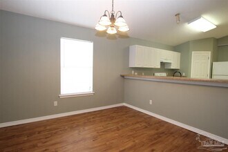 386 Mizzen Ln in Pensacola, FL - Building Photo - Building Photo