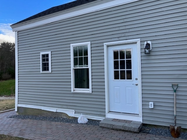 property at 21 E Lake Rd
