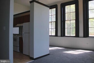 745 Manor St in Columbia, PA - Building Photo - Building Photo