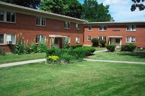 Highland Manor Apartments