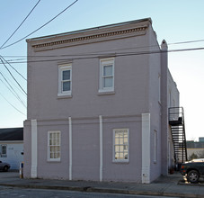 112 N Church St in Clayton, NC - Building Photo - Building Photo