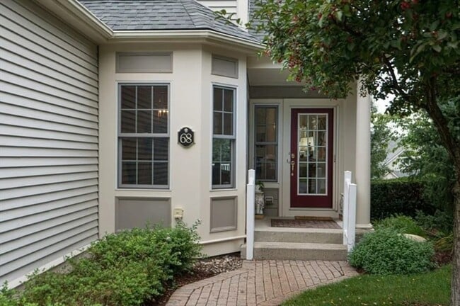 property at 68 Charles Ct