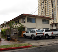 527 Lauiki St in Honolulu, HI - Foto de edificio - Building Photo