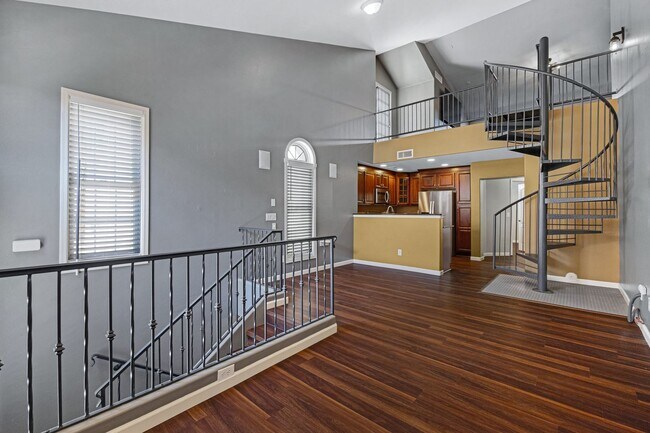 property at 5626 S 21st Pl