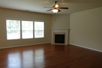 6883 Downs Ave in Duluth, GA - Building Photo - Building Photo