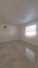 34 E 21st St in Hialeah, FL - Building Photo - Building Photo