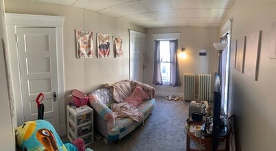 107 E 1st St in Corning, NY - Building Photo - Building Photo