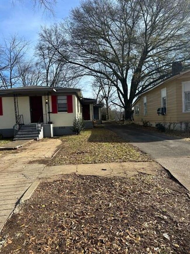 property at 737 47th St N