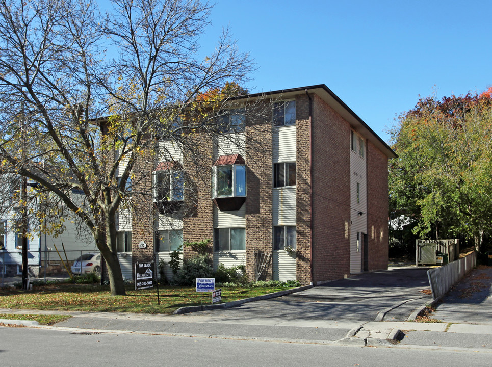 132 Ash St in Whitby, ON - Building Photo