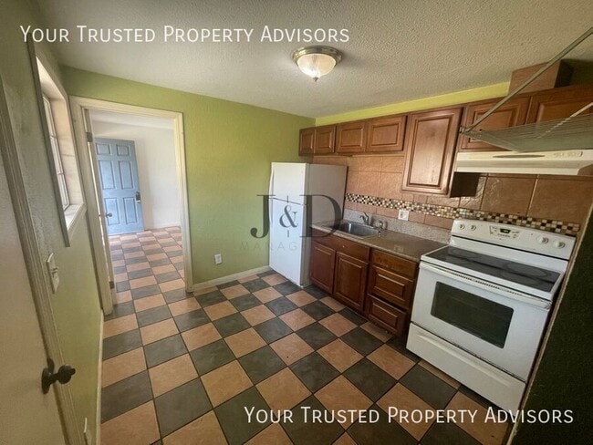 property at 3224 K St