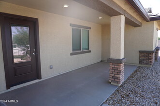 3818 Denali Ct in Casa Grande, AZ - Foto de edificio - Building Photo