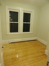 231 Norfolk St, Unit 4 in Cambridge, MA - Building Photo - Building Photo