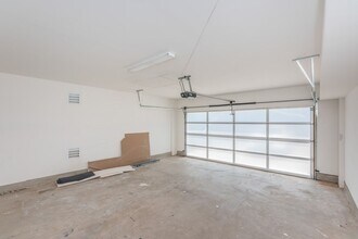 3375 Ullman St in San Diego, CA - Building Photo - Building Photo