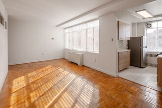 The Elaine in Washington, DC - Building Photo - Interior Photo