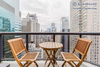 235 W 48th St in New York, NY - Building Photo - Building Photo