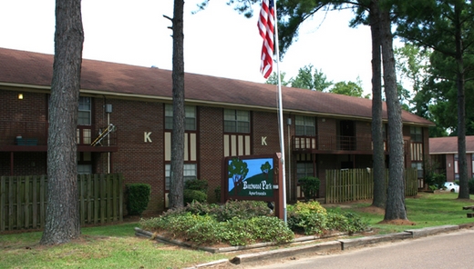 Beechwood Park in Vicksburg, MS - Building Photo - Building Photo