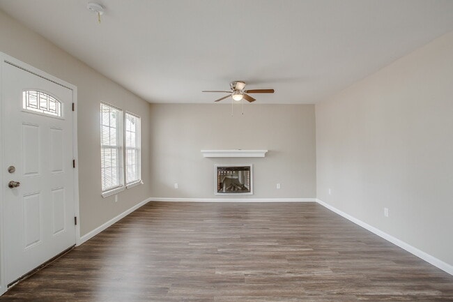 1909 16th St in Lubbock, TX - Building Photo - Building Photo