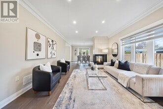 732 Hillview Crescent in Pickering, ON - Building Photo - Building Photo