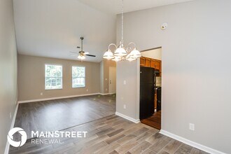 592 Pinnacle Point in Lithonia, GA - Foto de edificio - Building Photo