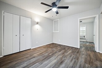 2202 Park St in Houston, TX - Building Photo - Building Photo