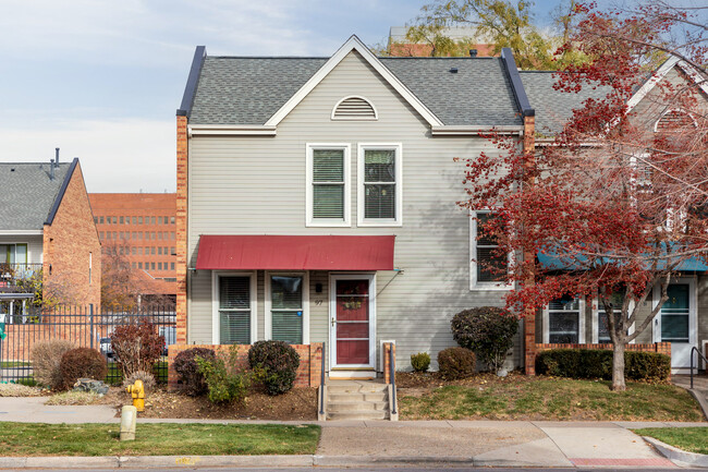 Inca Street Townhomes in Denver, CO - Building Photo - Building Photo