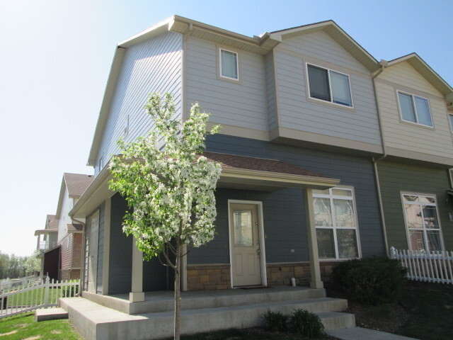 39 Fuller Cir