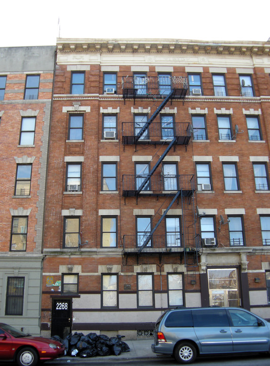 2268 Washington Ave in Bronx, NY - Building Photo