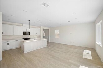 23724 Wilcox Dr in Santa Clarita, CA - Building Photo - Building Photo