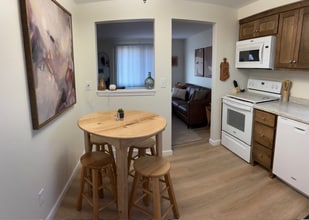 426 Laverne Dr in Green Bay, WI - Building Photo - Building Photo