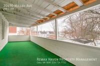 20490 Miller Ave photo'