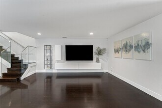 3053 Orange St in Miami, FL - Building Photo - Building Photo