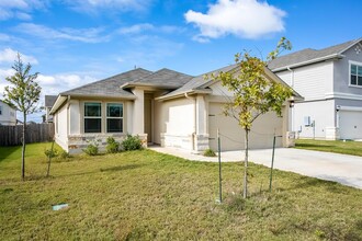 18936 Scoria Dr in Pflugerville, TX - Foto de edificio - Building Photo