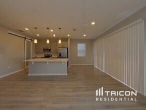 192 St Lucie Wy in Groveland, FL - Building Photo - Building Photo