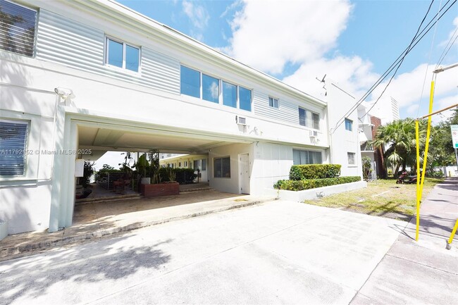 property at 2250 Bay Dr