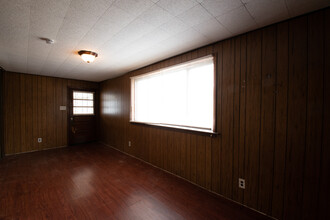 9705 Winkler Dr in St. Louis, MO - Building Photo - Building Photo