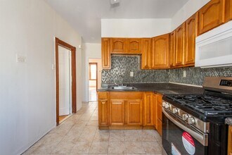 46 Spruce St in Jersey City, NJ - Building Photo - Building Photo